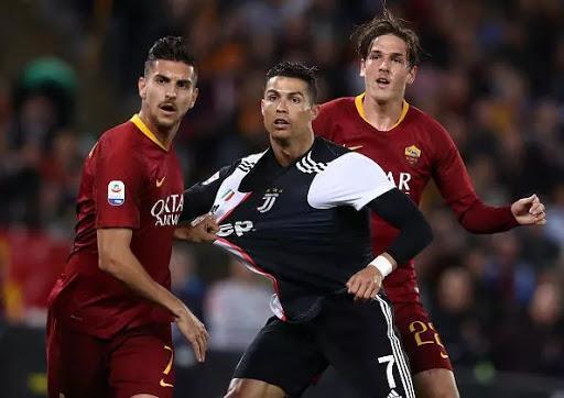 意甲賽場(chǎng)最新動(dòng)態(tài)與熱議焦點(diǎn)