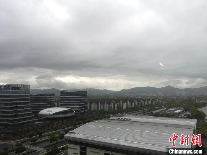 杭州臺(tái)風(fēng)最新動(dòng)態(tài)及應(yīng)對(duì)挑戰(zhàn)與影響的策略